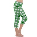 Clover pattern Capri Yoga Leggings View3