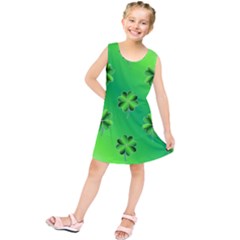 Shamrock Green Pattern Design Kids  Tunic Dress by Simbadda