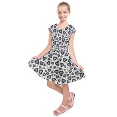 Leopard Heart 02 Kids  Short Sleeve Dress by jumpercat