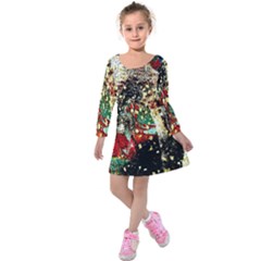 Wet Kiss 2 Kids  Long Sleeve Velvet Dress by bestdesignintheworld