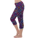 Kaleidoscope Triangle Curved Capri Yoga Leggings View2