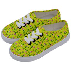 Carnation Pattern Yellow Kids  Classic Low Top Sneakers by snowwhitegirl