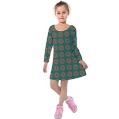 Df Alexis Finley Kids  Long Sleeve Velvet Dress by deformigo