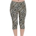 Urban Art Textured Print Pattern Velvet Capri Leggings  View1