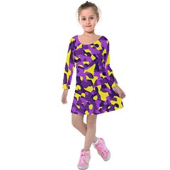 Purple And Yellow Camouflage Pattern Kids  Long Sleeve Velvet Dress by SpinnyChairDesigns