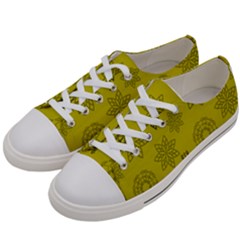 Sp 745 Women s Low Top Canvas Sneakers by Eskimos