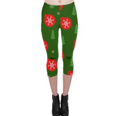 Christmas 001 Capri Leggings  by MooMoosMumma