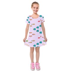 Marine Fish Multicolored On A Pink Background Kids  Short Sleeve Velvet Dress by SychEva