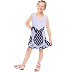 Im Fourth Dimension Black White 8 Kids  Tunic Dress by imanmulyana