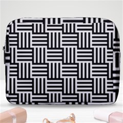 Basket Make Up Pouch (large) by nateshop