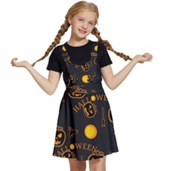 Halloween Background Pattern Kids  Apron Dress by Ravend