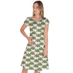 Funny Frog Cartoon Drawing Motif Pattern Classic Short Sleeve Dress by dflcprintsclothing