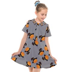 Pumpkin Heads With Hat Gray Kids  Short Sleeve Shirt Dress by TetiBright