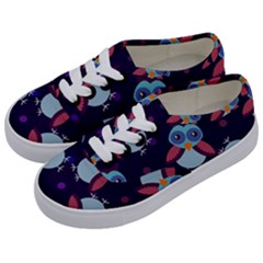 Owl-pattern-background Kids  Classic Low Top Sneakers by Salman4z