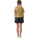 Damas Pattern Vector Texture Gold Ornament With Seamless Kids  Butterfly Cutout Tee View2