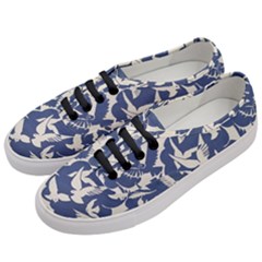 Bird Animal Animal Background Women s Classic Low Top Sneakers by Vaneshop