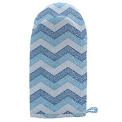 Seamless Pattern Of Cute Summer Blue Line Zigzag Microwave Oven Glove by Bedest