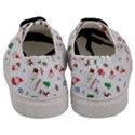 Christmas Santa Claus Pattern Men s Classic Low Top Sneakers View4