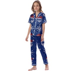 Santa Clauses Wallpaper Kids  Satin Short Sleeve Pajamas Set by artworkshop