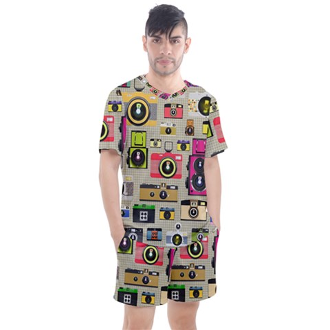 Retro Camera Pattern Graph Men s Mesh T-shirt And Shorts Set by Bedest