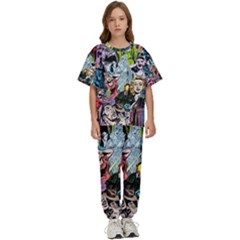 Vintage Horror Collage Pattern Kids  T-shirt And Pants Sports Set by Ket1n9