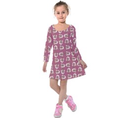 Whimsy Chickens Pattern Kids  Long Sleeve Velvet Dress by dflcprintsclothing