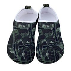 Hunting Motif Camouflage Pattern Print Bk Kids  Sock-style Water Shoes by dflcprintsclothing