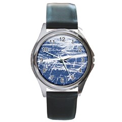 Blue And White Art Round Metal Watches by trendistuff