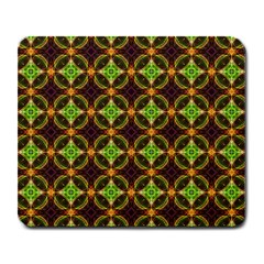 Kiwi Like Pattern Large Mousepads by linceazul