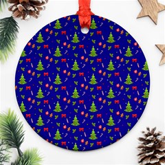 Christmas Pattern Ornament (round) by Valentinaart