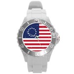 Betsy Ross flag USA America United States 1777 Thirteen Colonies vertical Round Plastic Sport Watch (L) Front