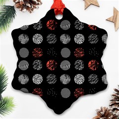 Black And Multicolored Polka Dot Artwork Digital Art Snowflake Ornament (two Sides)