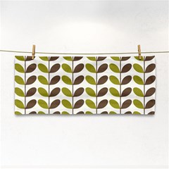 Leaf Plant Pattern Seamless Hand Towel by Hannah976