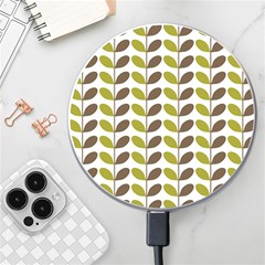 Leaf Plant Pattern Seamless Wireless Fast Charger(white) by Hannah976